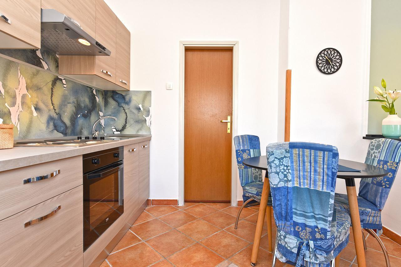 Apartman Manola 1550